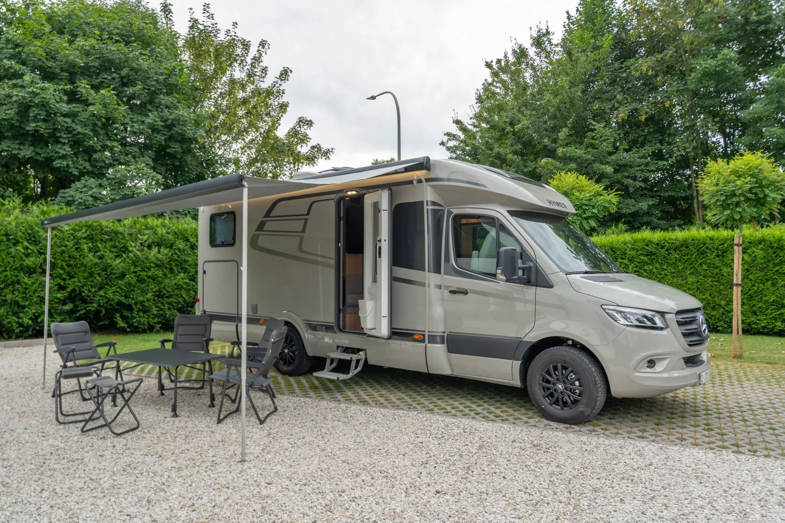 Louer un camping-car à Nivelles - RLab Adventure